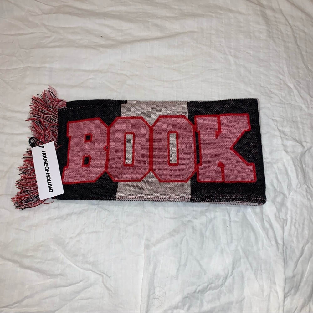 Marc Jacobs (Bookmarc) X House of Holland scarf: “Book F-cking Marc”